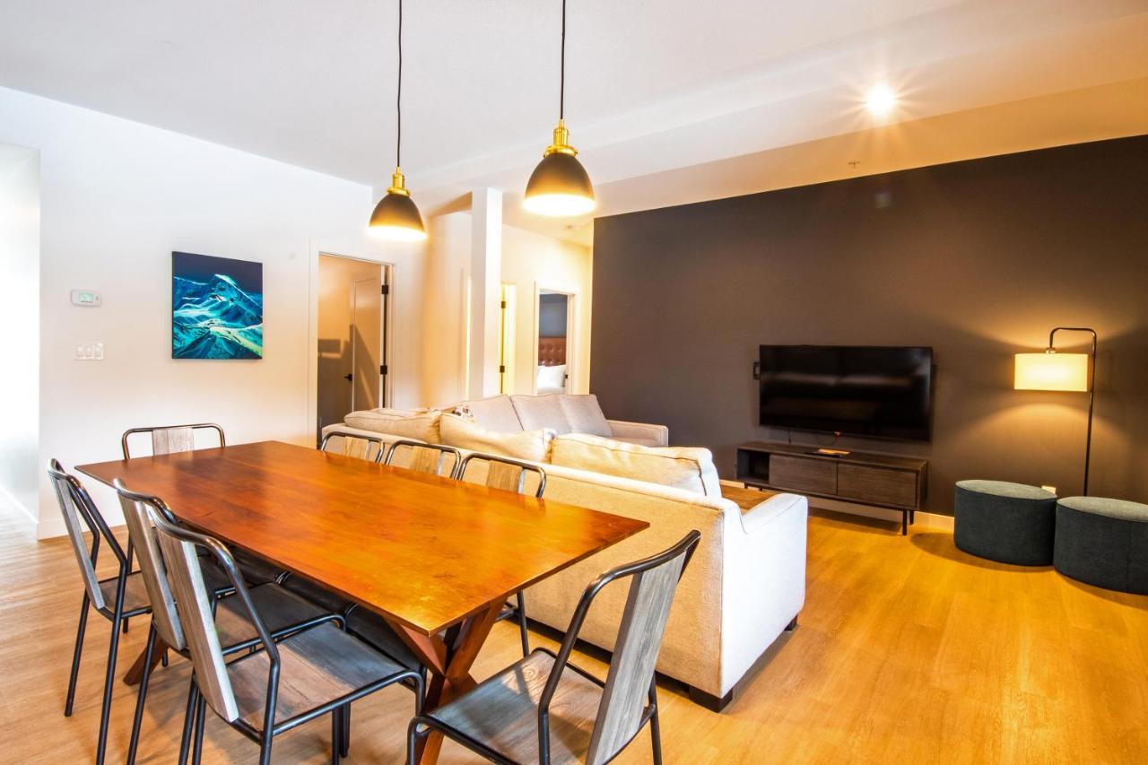 Basecamp Resorts Revelstoke Exterior foto
