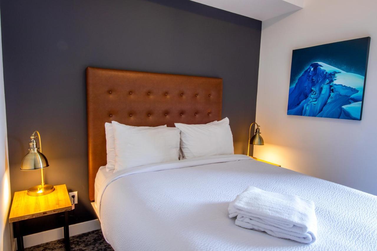 Basecamp Resorts Revelstoke Exterior foto
